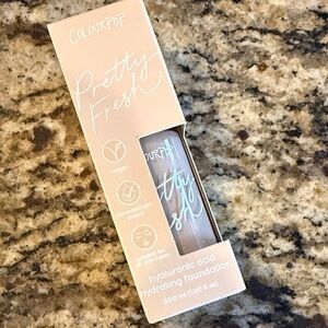 ColourPop Pretty Fresh Hydrating Foundation - light 70w
